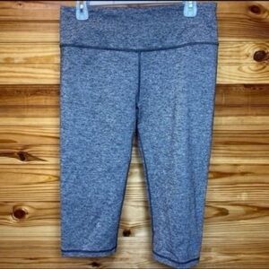 Victoria’s Secret VSX active crop sport leggings large